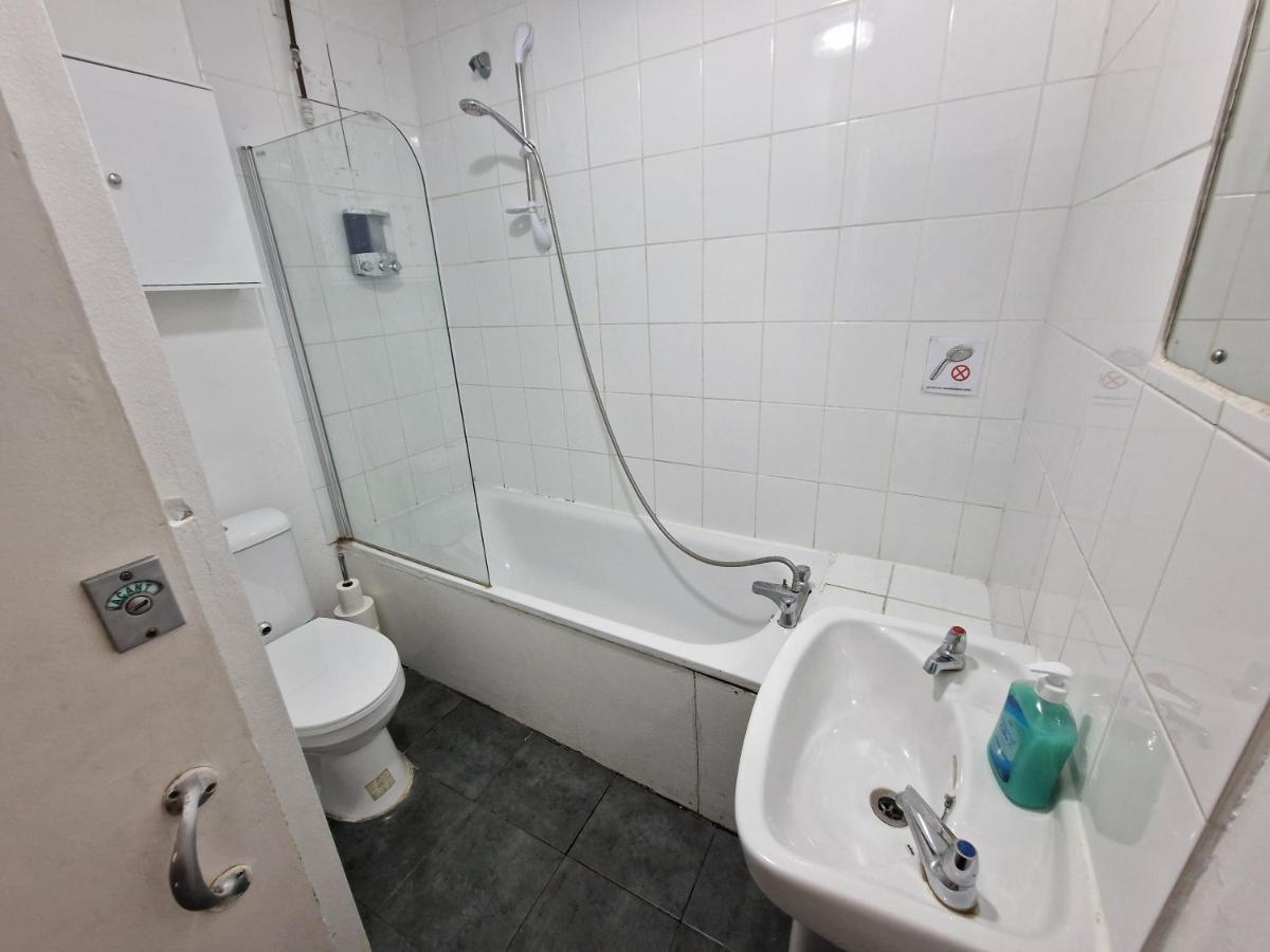 City Budget Guesthouse لندن المظهر الخارجي الصورة